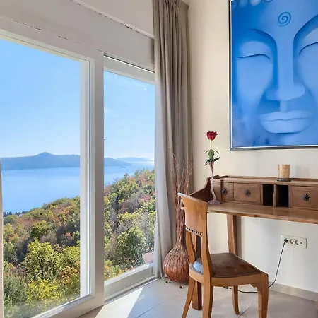 Niazi Feriehus Mošćenička Draga
