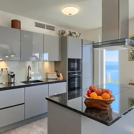 Niazi Ferienhaus *