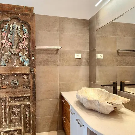 Niazi Mošćenička Draga