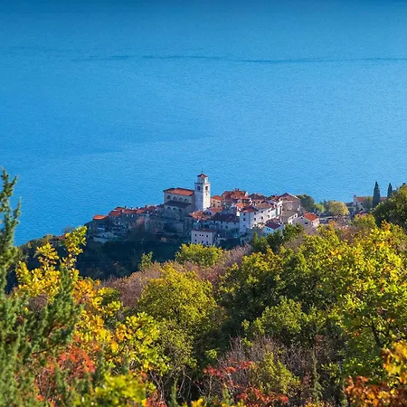 Niazi Mošćenička Draga