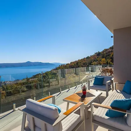 Niazi Ferienhaus Mošćenička Draga